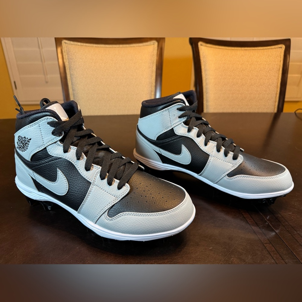 New Nike Air Jordan 1 Mid TD Football Cleats Shadow Gray Black  Size US 10